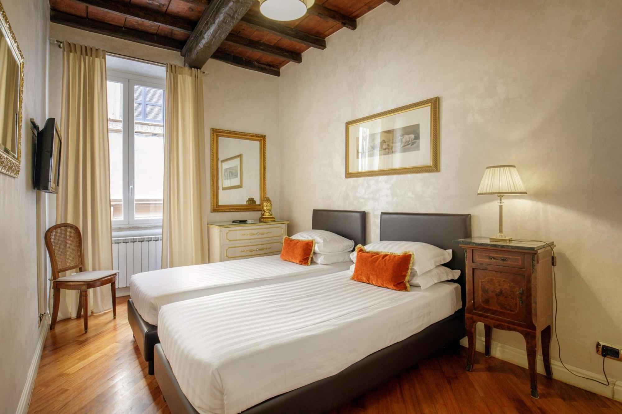 Condotti Boutique Hotel Roma Esterno foto