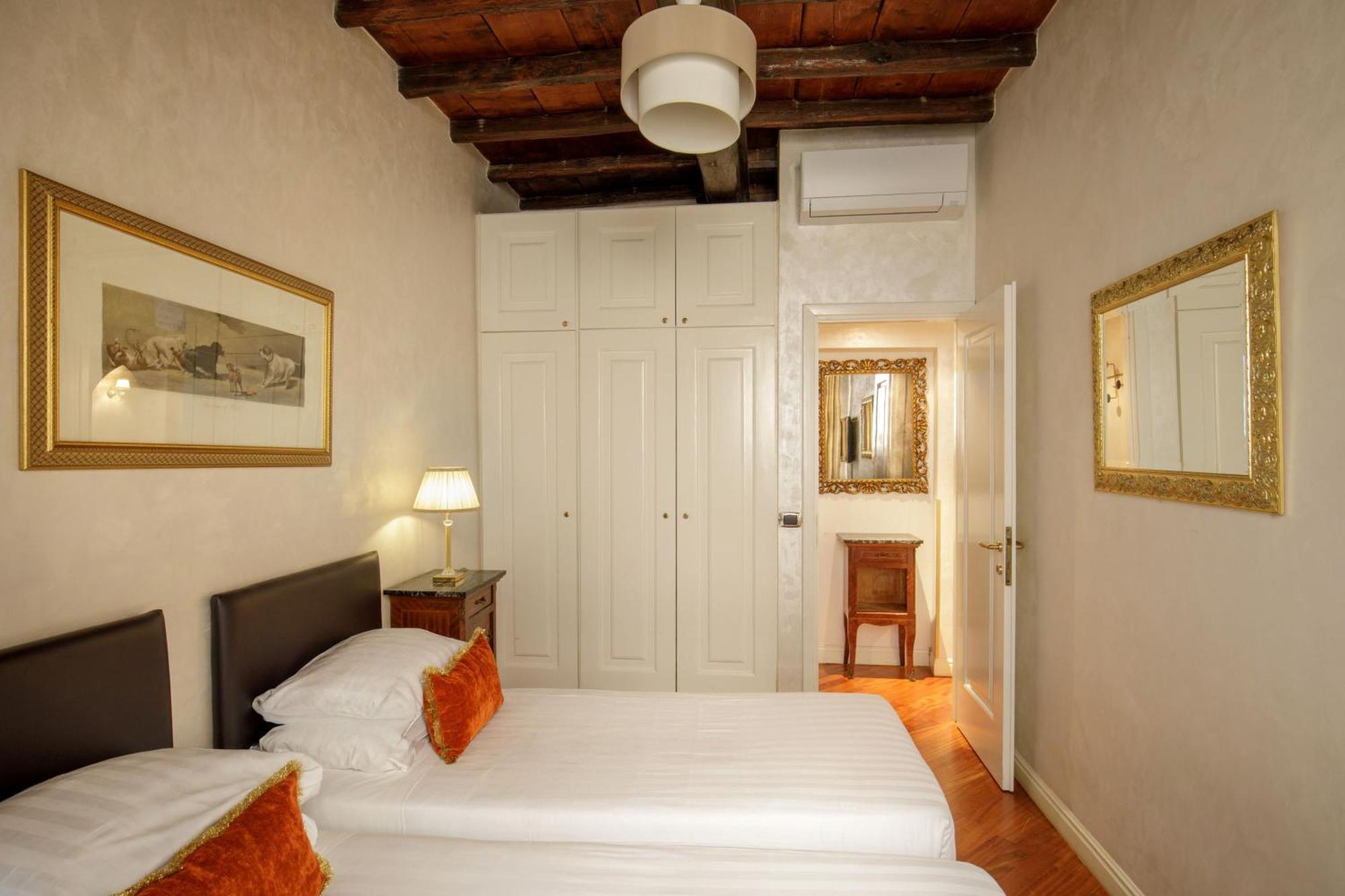 Condotti Boutique Hotel Roma Esterno foto