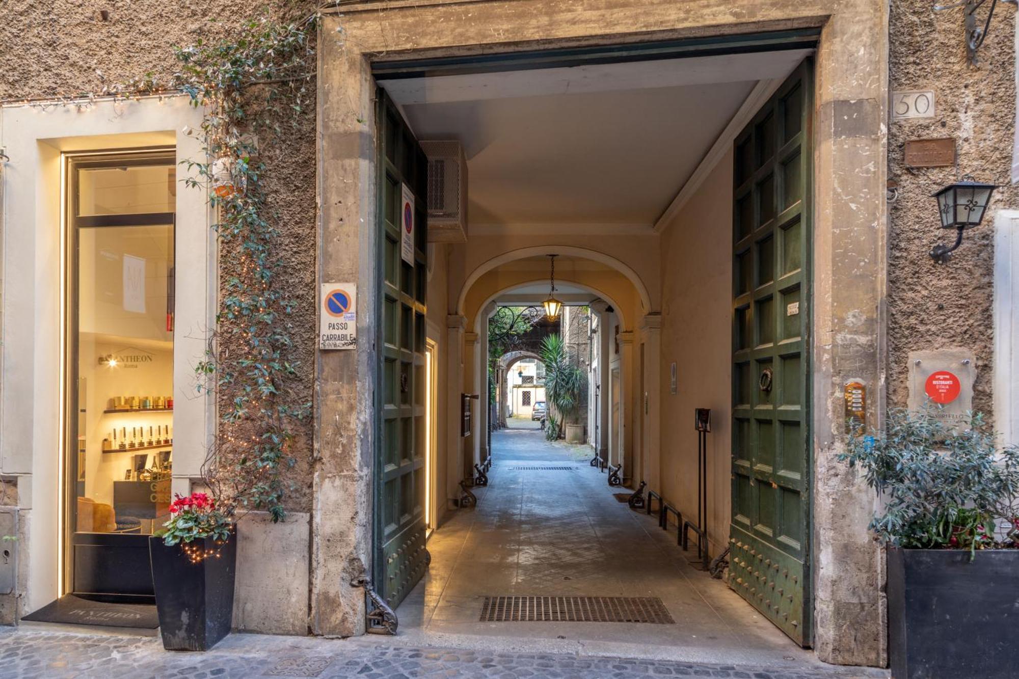 Condotti Boutique Hotel Roma Esterno foto